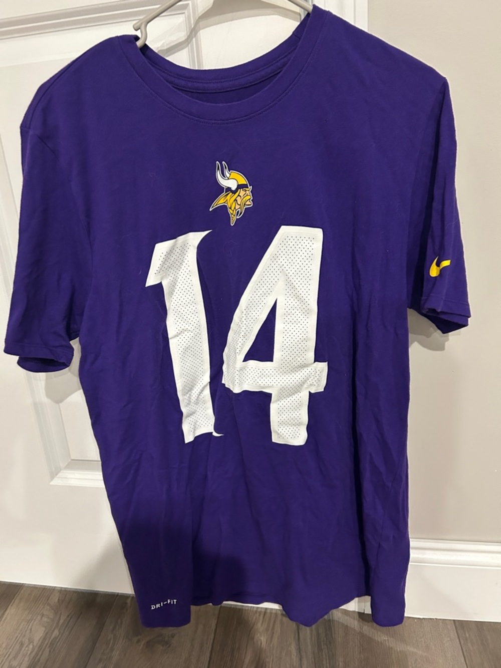 Nike Men’s Purple Minnesota Vikings #14 Short-Sleeve Tee